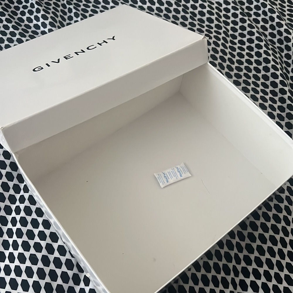 Givenchy Shoe Box Only In Perfect Condition - image 4